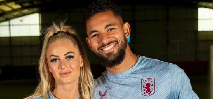 西班牙女足球员受伤在座位休养，或将缺席比赛的简单介绍